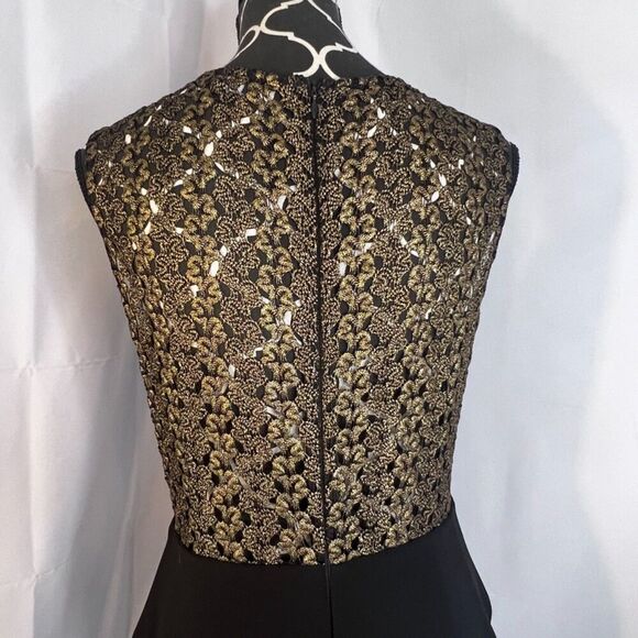 Tahari NWT Black/Gold Lace Back Peplum Ruffle Sheath Cocktail Evening Dress 10 - Picture 7 of 13